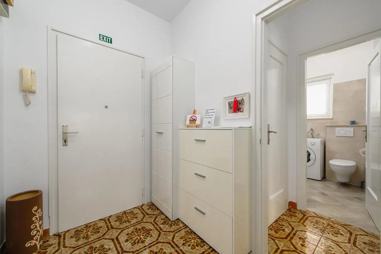 פורץ Apartment Maria